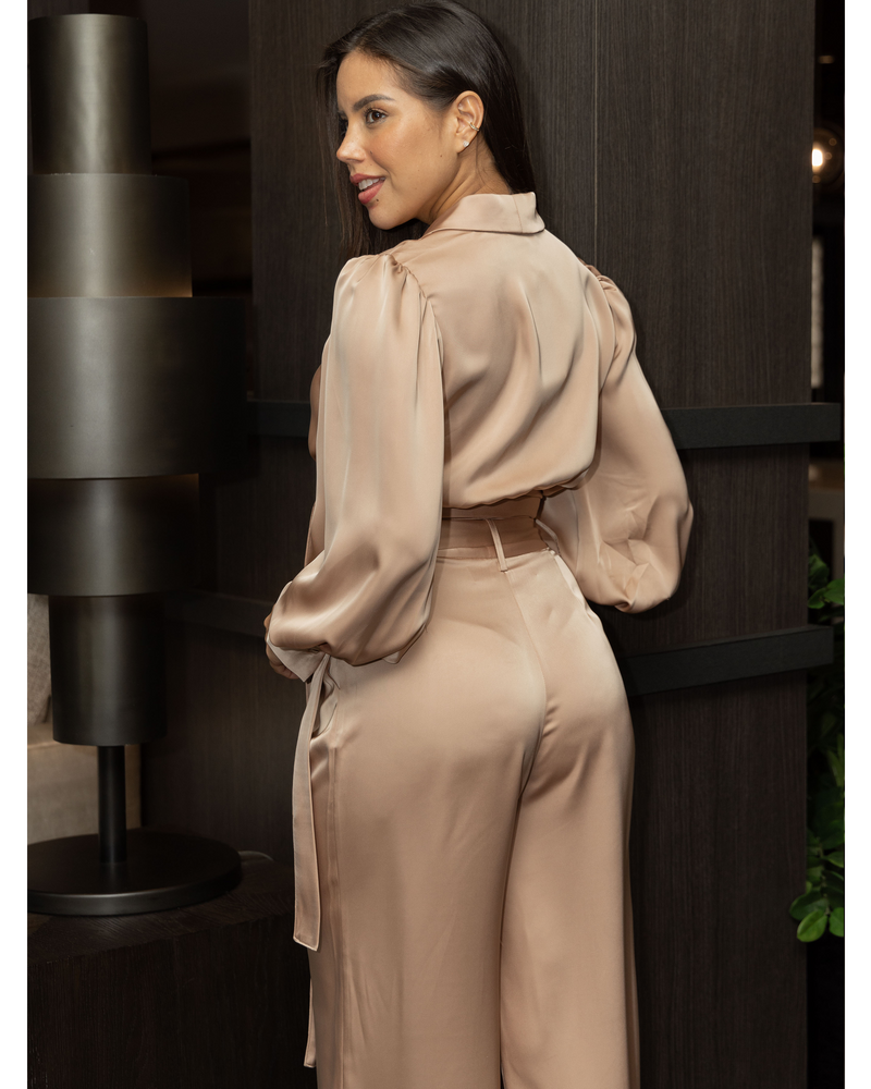 SOPHISTICATION AT ITS BEST PANT SET